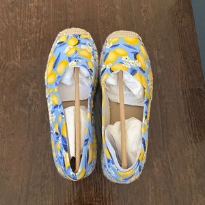 New Ann Taylor Lemon print Espadrille Skyway lue and yellow Shoes 5.5 35.5 5 1/2